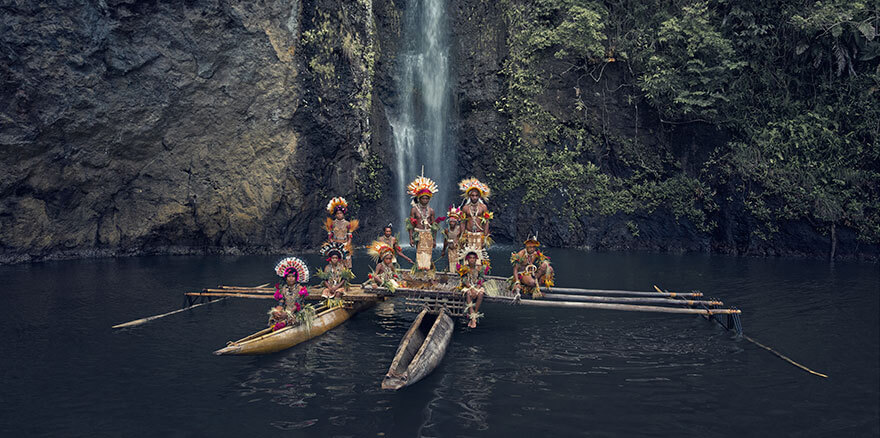 21 Stunning Pictures Of Isolated Tribes From All Around The Globe 16
