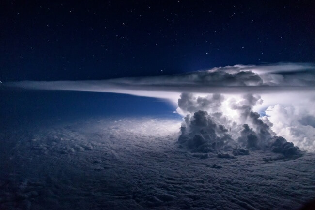 22 Breathtaking Images Of Things You've Never Seen Before   That's What A Big Storm Looks Like From 37 Thousand Feet Above The Ocean.