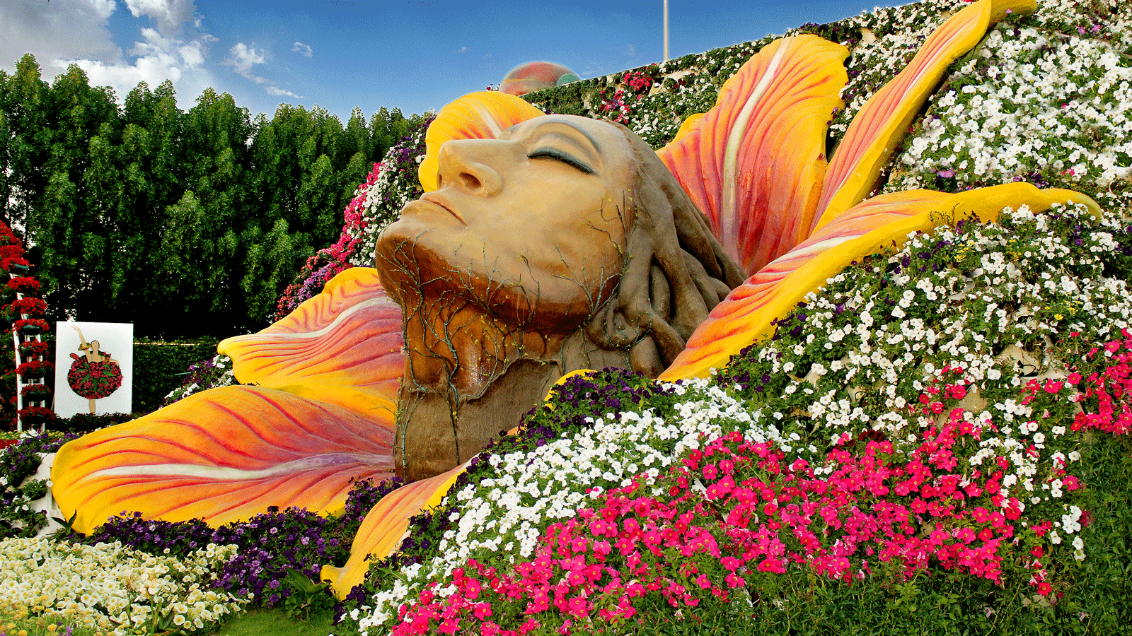 170509135457 Dubai Miracle Garden   Floral Structure