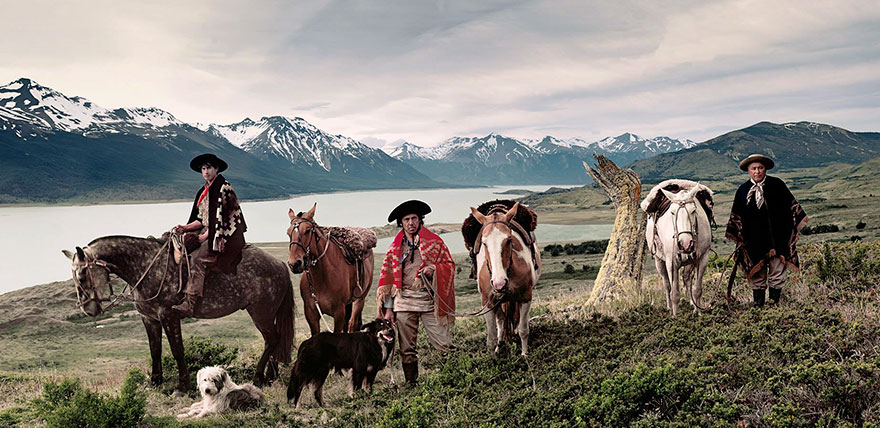 21 Stunning Pictures Of Isolated Tribes From All Around The Globe 21