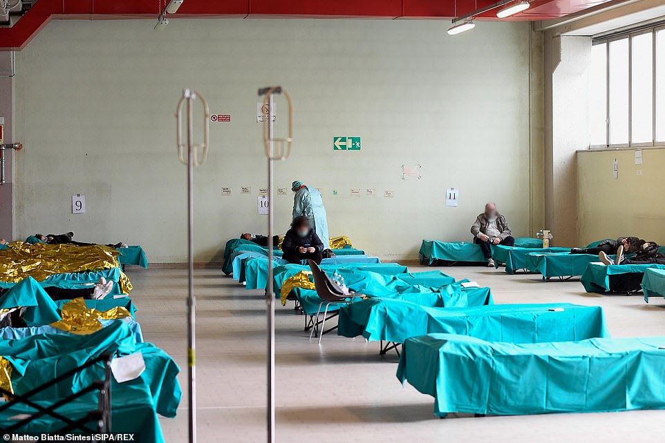25849800 8101135 A_coronavirus_emergency_checkpoint_and_triage_point_at_Civile_Ho A 30_1583962033326