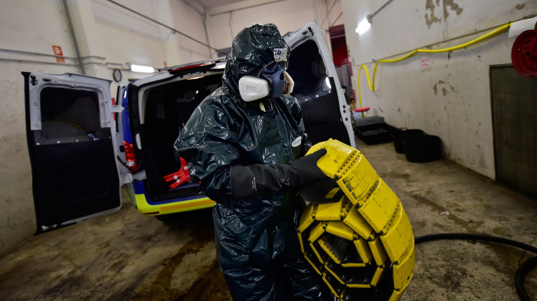 Virus_Outbreak_Spain_20354