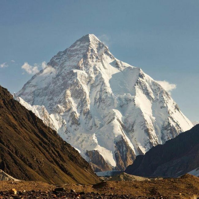 Drone Discovers Stunning Glacier Scene Hidden In The Himalayas3 650x650