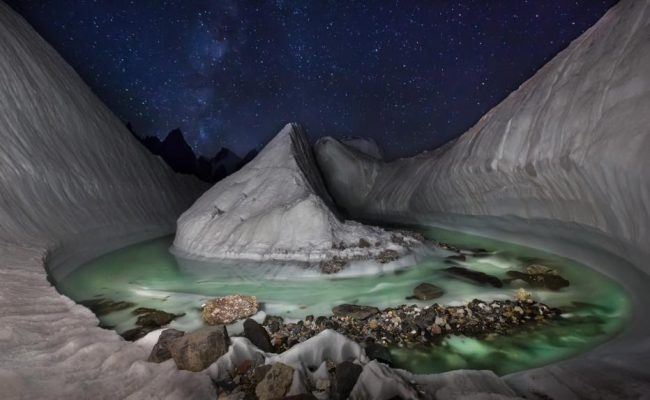 Drone Discovers Stunning Glacier Scene Hidden In The Himalayas4 650x400