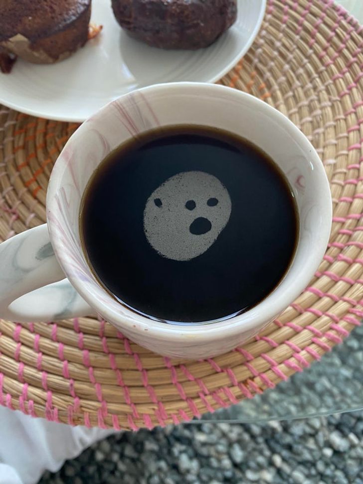 This Ghost That Appeared In My Coffee