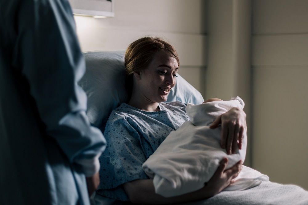 New Mother ©Shopify Partners Compressor