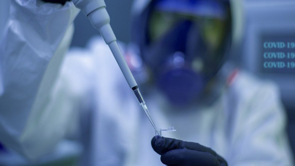 Laboratory 5722327_1280 960x540