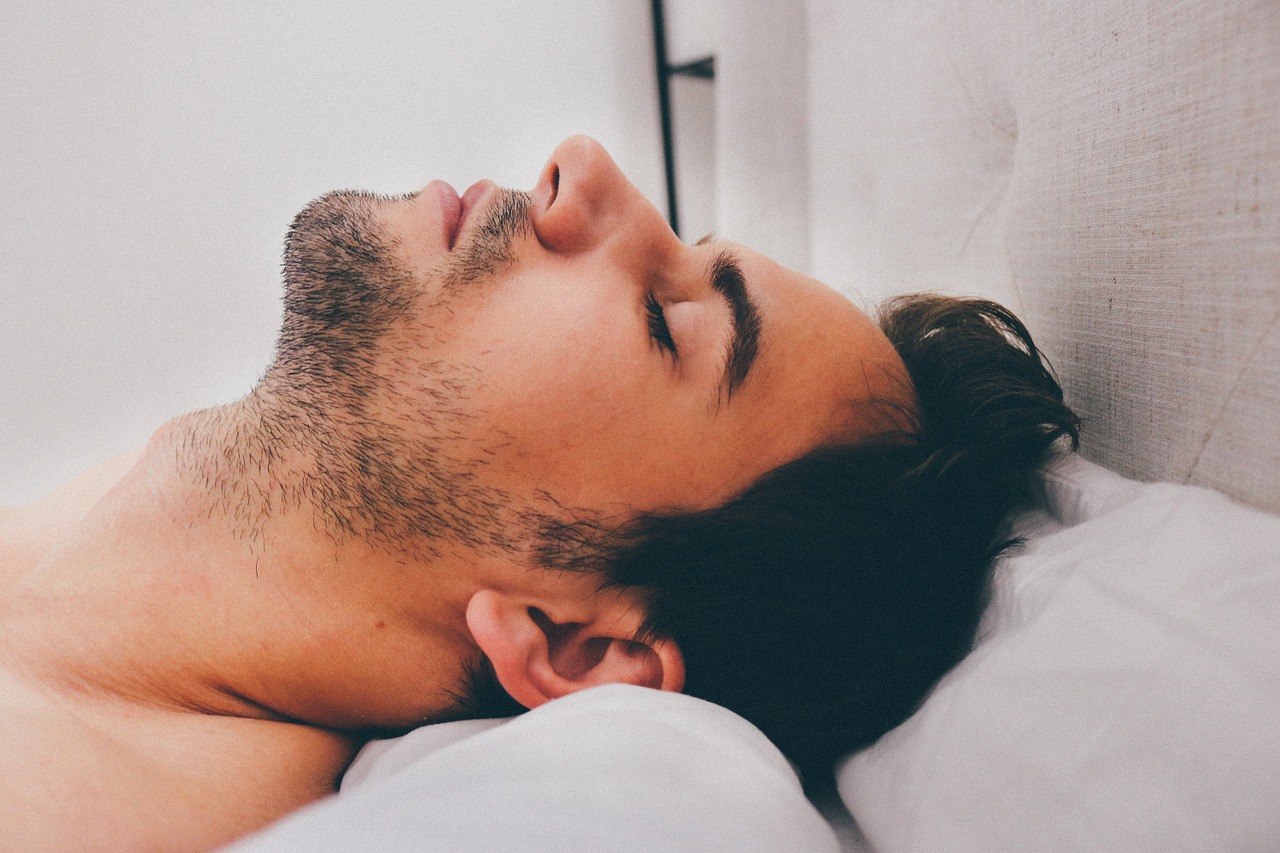 Man_bed (1)