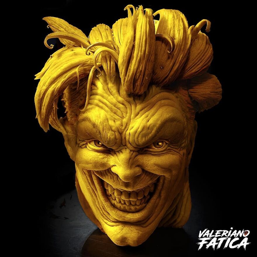 Artist Uses Fruits And Vegetables To Create Amazing Sculptures 602f73353850b__880