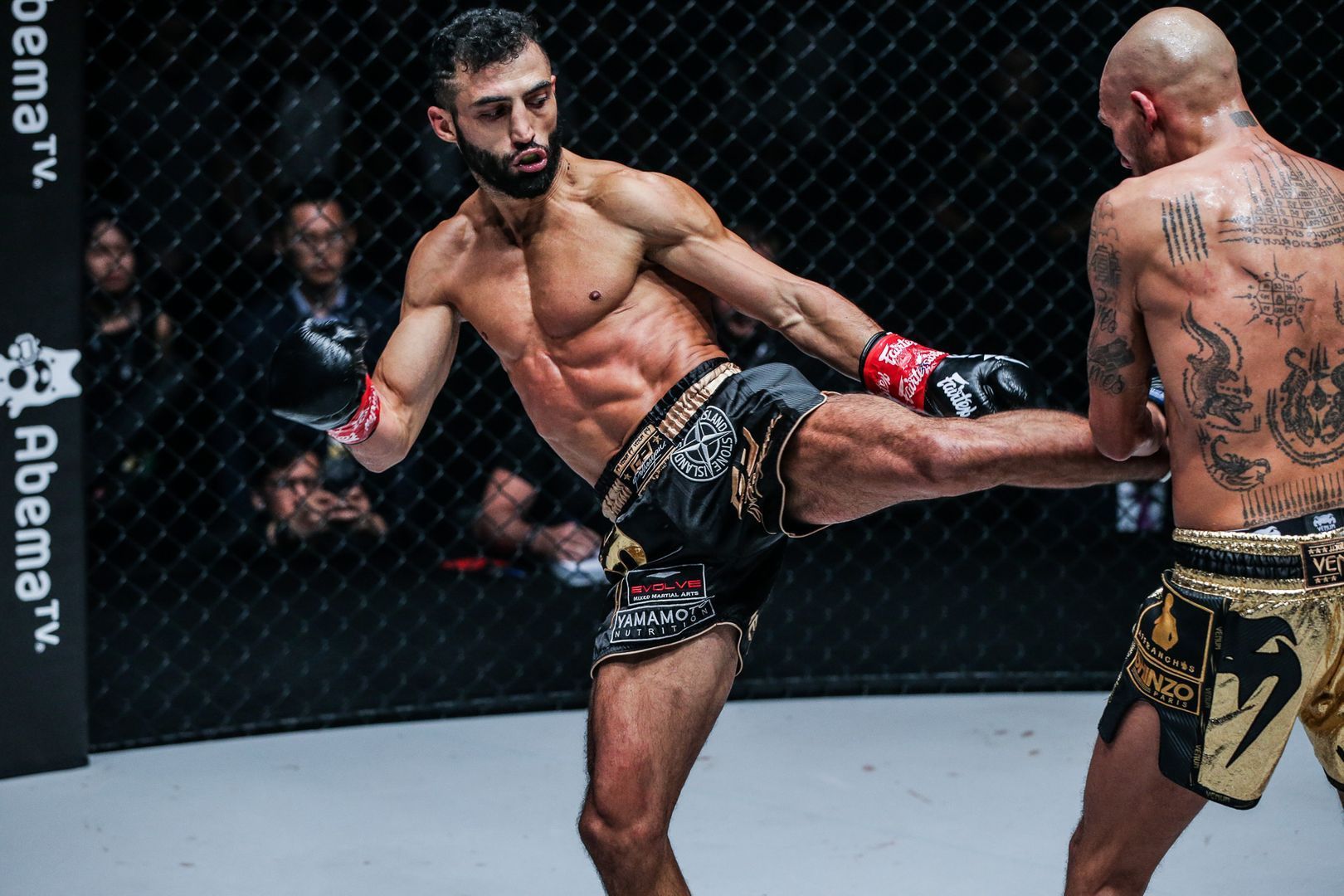 Giorgio Petrosyan Defeats Samy Sana At ONE CENTURY PART IIDUX 1618