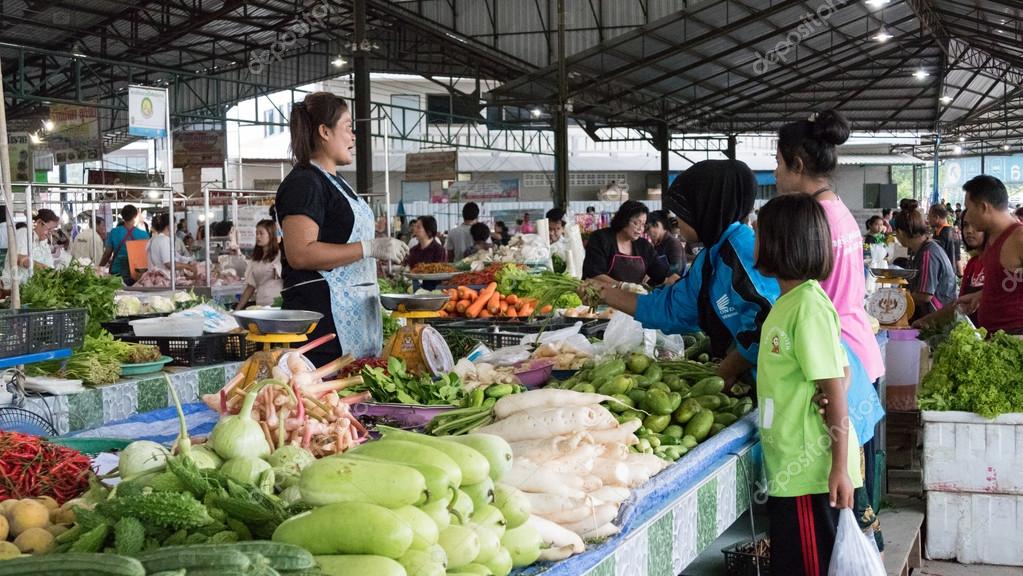Depositphotos_83649392 Stock Photo People Buy And Sell Food