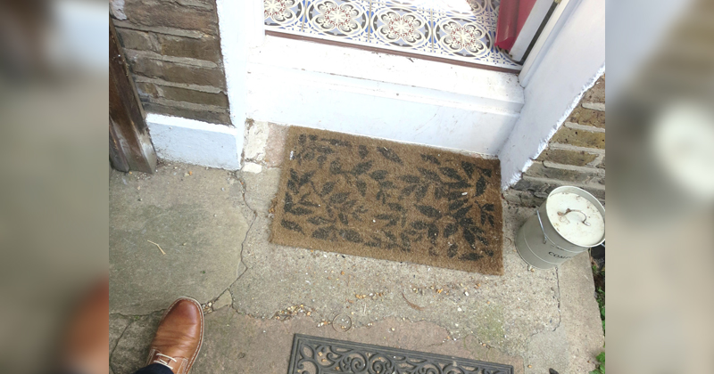 Messy Entrance E1506595764725