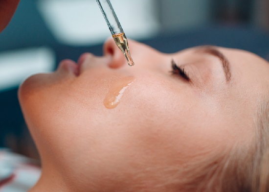 Coconut Oil And Jojoba Oil Mixed For Face 2