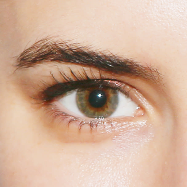 Slider_2_ _Light_Brows__Dark_Hair__Can_t_Lose