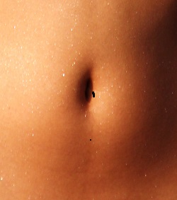 Moles On Navel Superstitions Meaning Astrology