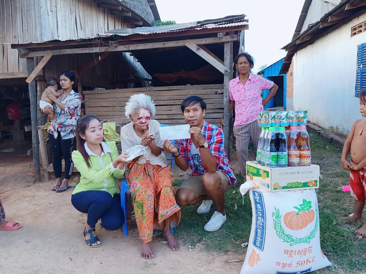 ពេលជូនអំណោយ