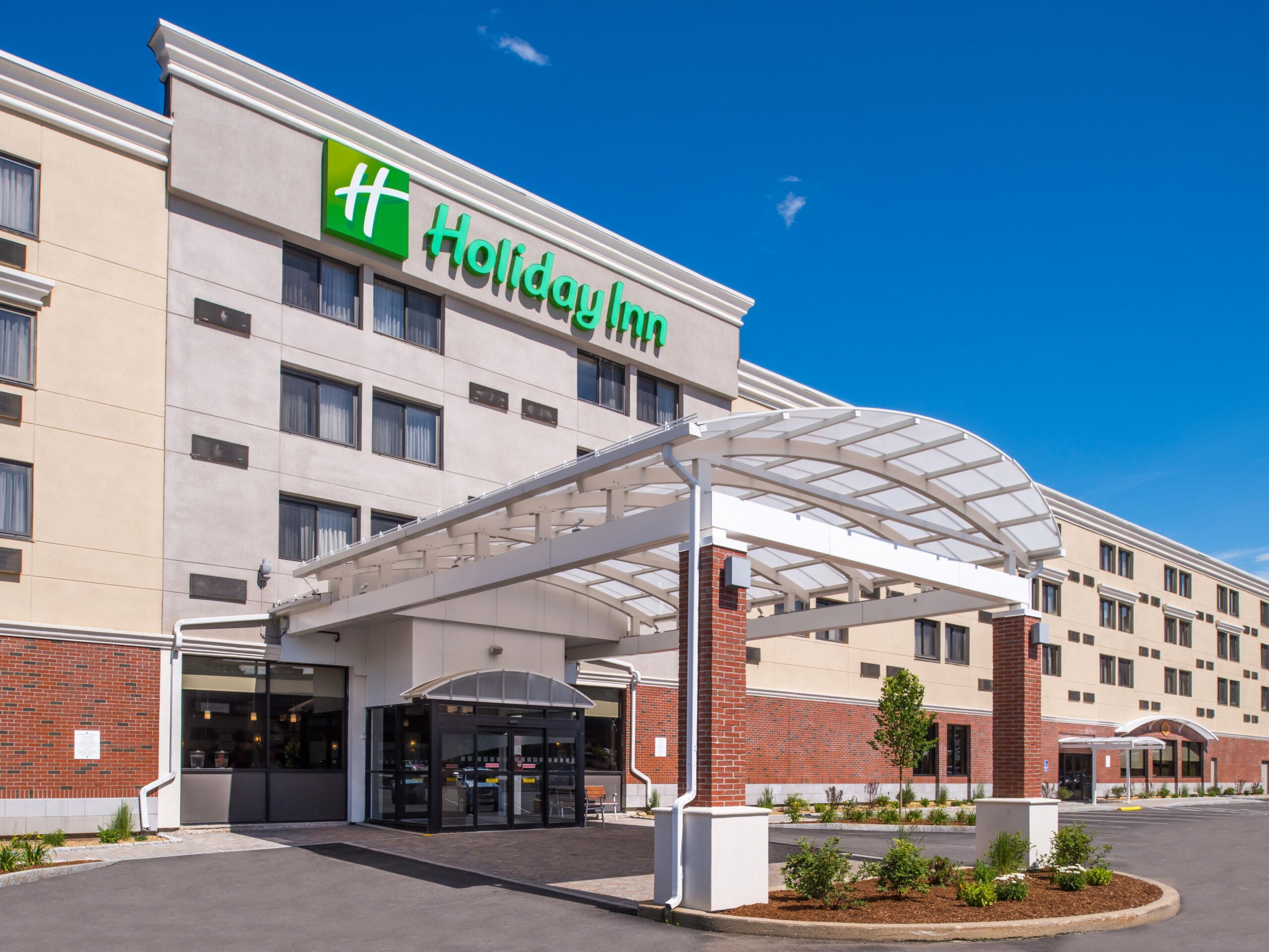 Holiday Inn Concord 6112446858 4x3