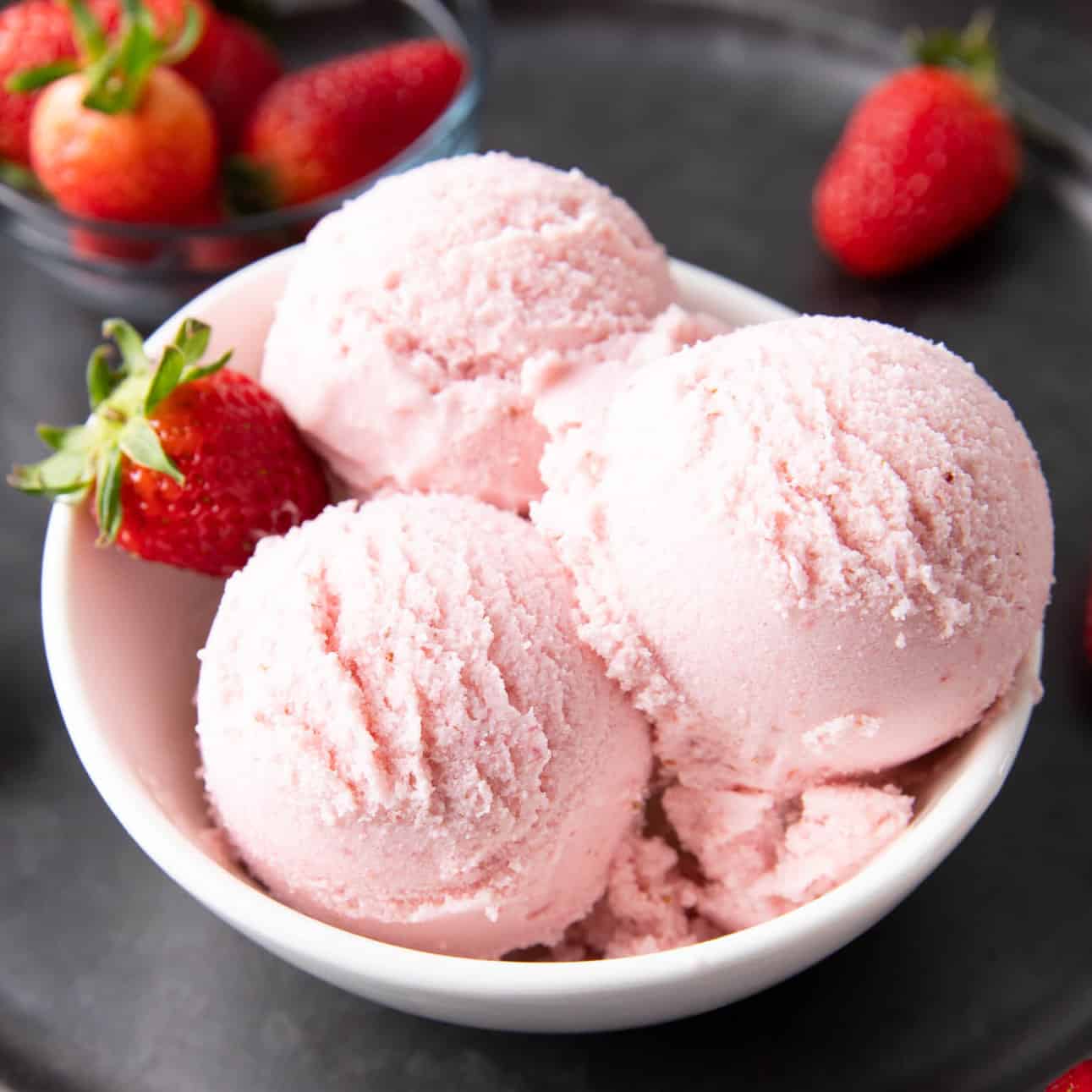 IGT1 Best Strawberry Vegan Ice Cream Dairy Free 1