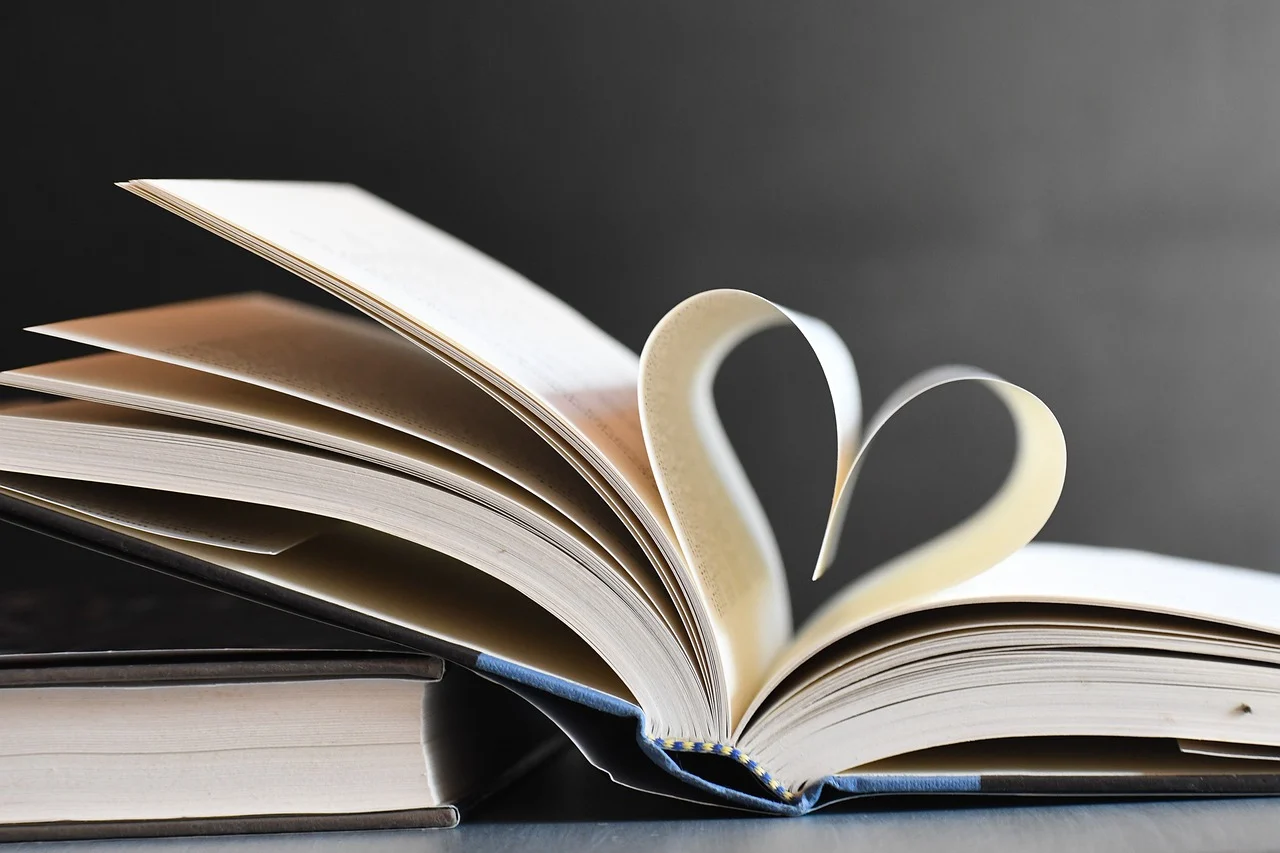 Books 5615562_1280
