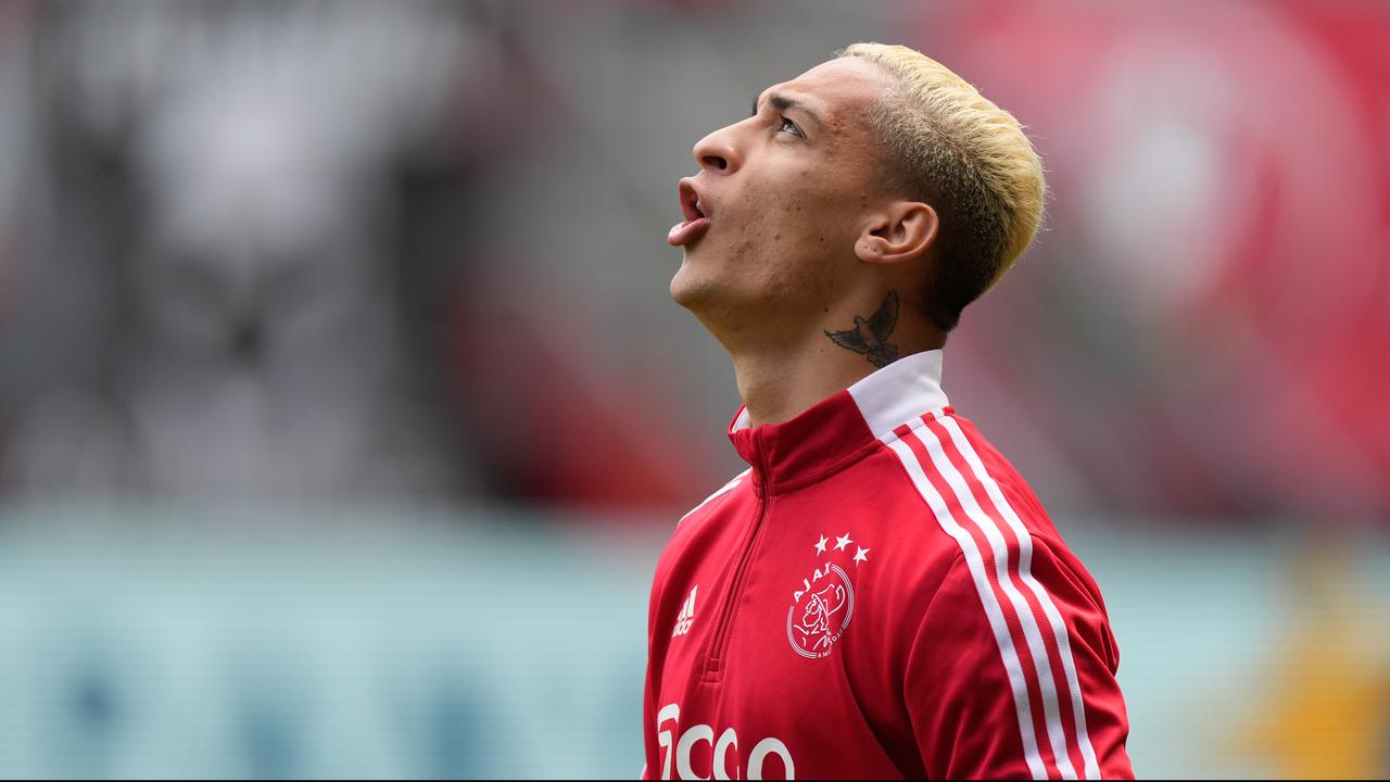 Antony Krijgt Voorkeur Boven Berghuis Bij Ajax In Thuisduel Met Vitesse
