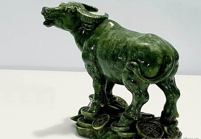 Tượng Tuổi Sửu Trong Phong Thủy 12 Con Giáp